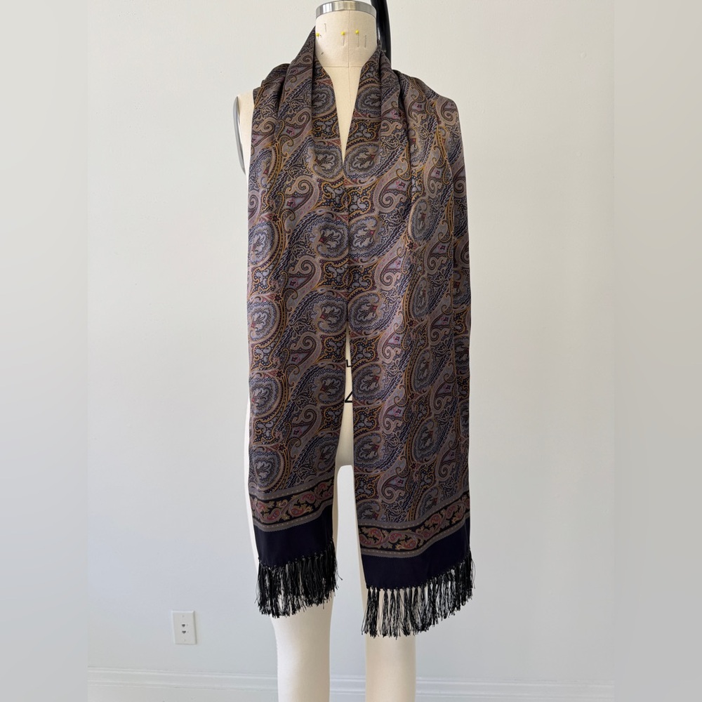 like new flawless Barcelino Silk Paisley Scarf
